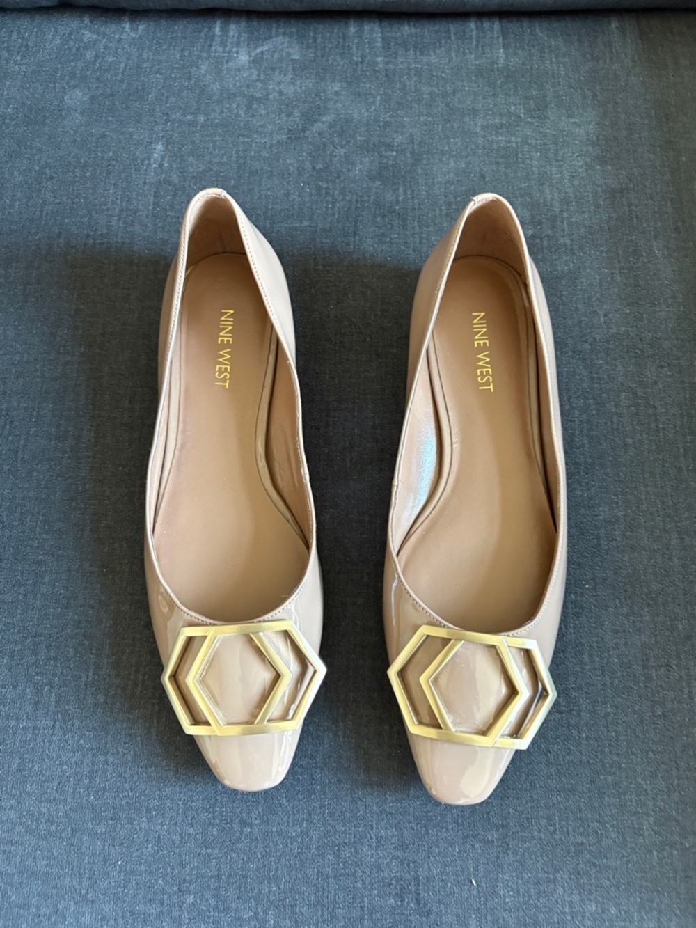 Nine West Beige Patent Leather Low Heel Flats with Gold Geometric Accent - Picture 4 of 8